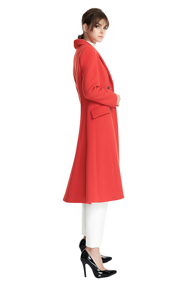 side view of the dress